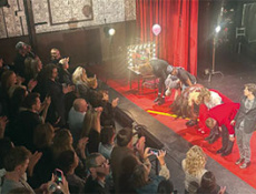 Такой спектакль стоит Бродвея